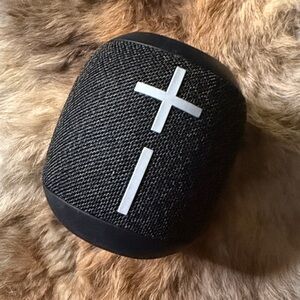 ULTIMATE EARS WONDERBOOM 2 EXC Portable Wireless Bluetooth Speaker